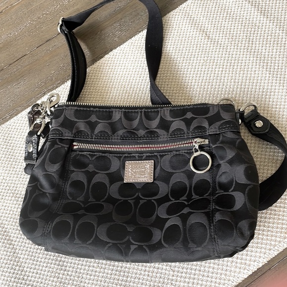 Coach Bags Adorable Coach Poppy Crossbody Poshmark